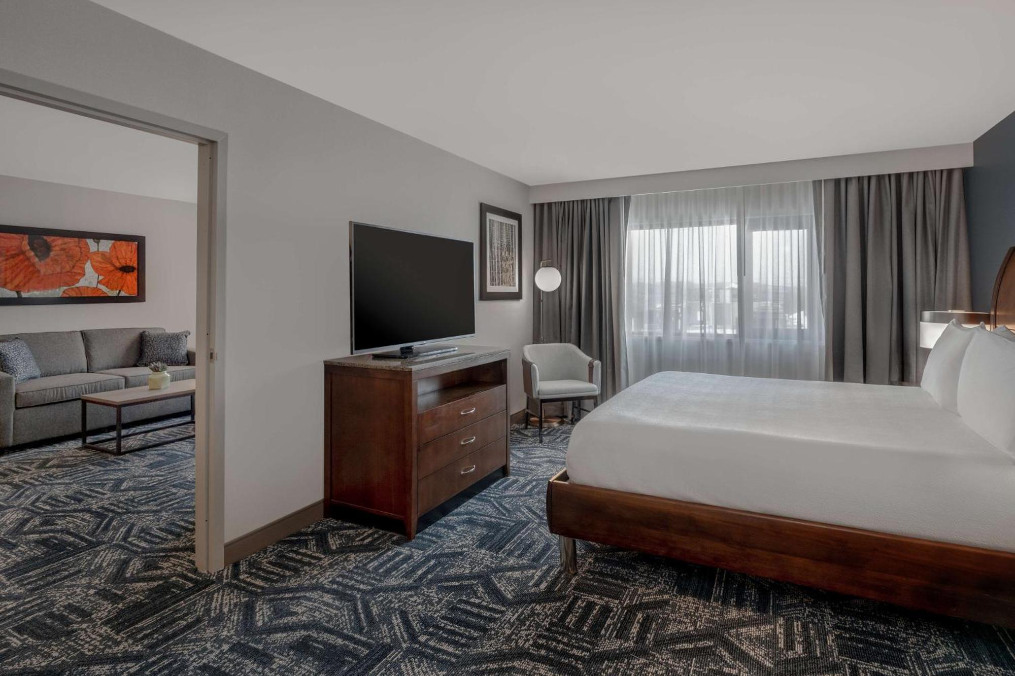 Hilton Garden Inn Burlington Downtown Exterior foto